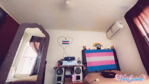 Vero Alva online show from 10/27/25, 07:07