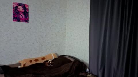 Snapshot of verocat chatting on 03/18/26, 07:28 Veronica online show from 03/18/26, 07:28