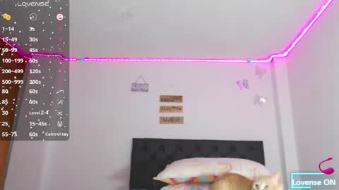 Snapshot of verocute7 chatting on 03/10/25, 02:17 Vero online show from 03/10/25, 02:17