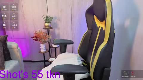 Snapshot of veromars_ chatting on 05/31/26, 10:33 Catalina online show from 05/31/26, 10:33
