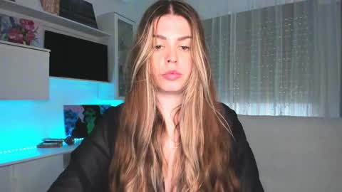 Lolitalolz online show from 02/26/25, 05:17