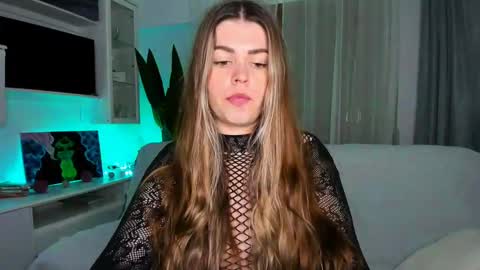 Lolitalolz online show from 03/01/25, 08:10