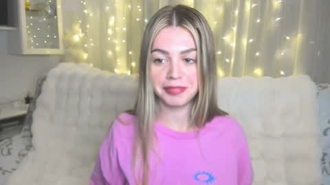 Lolitalolz online show from 01/11/26, 08:36