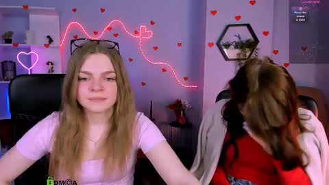 Snapshot of veronica_bubble chatting on 03/19/26, 08:24 Ronni online show from 03/19/26, 08:24