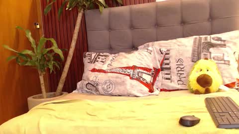 VERONICA online show from 02/20/26, 03:01