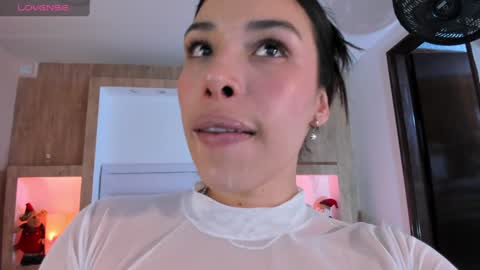 Snapshot of veronica_garciaa chatting on 12/13/25, 07:53 Johovanna online show from 12/13/25, 07:53