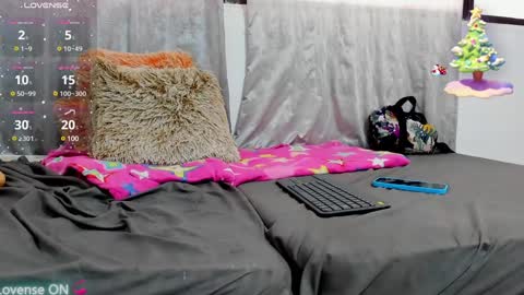 Snapshot of veronica_meller chatting on 12/06/24, 06:28 Veronica online show from 12/06/24, 06:28