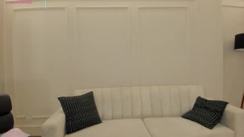 Vero  online show from 12/02/25, 10:20