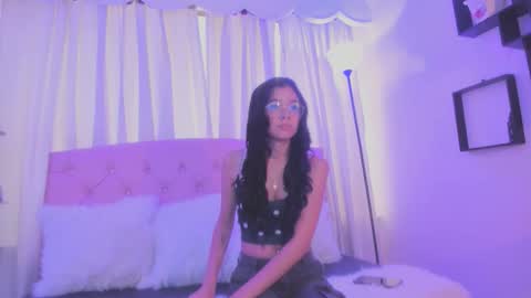 Veronica online show from 05/27/26, 02:58