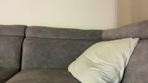 Snapshot of veronicadussan chatting on 02/12/25, 01:19 Miss Veronica dussan  Tw Veronicasm     IG Ashveronica  online show from 02/12/25, 01:19