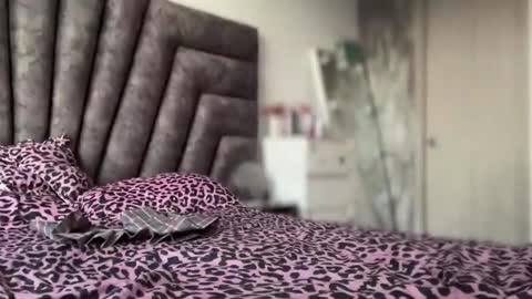 Snapshot of veronicadussan chatting on 03/14/26, 11:21 Miss Veronica dussan Tw Veronicasm IG Ashveronica online show from 03/14/26, 11:21