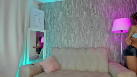 Snapshot of veronicadussan chatting on 04/24/26, 11:51 Miss Veronica dussan Tw Veronicasm IG Ashveronica online show from 04/24/26, 11:51