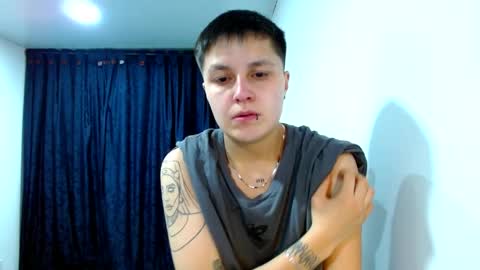 Snapshot of veronicaelite16 chatting on 04/22/26, 02:25 Veronica Clark online show from 04/22/26, 02:25