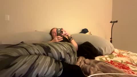 Snapshot of veronicalake chatting on 12/17/25, 06:52 Veronica Lake online show from 12/17/25, 06:52