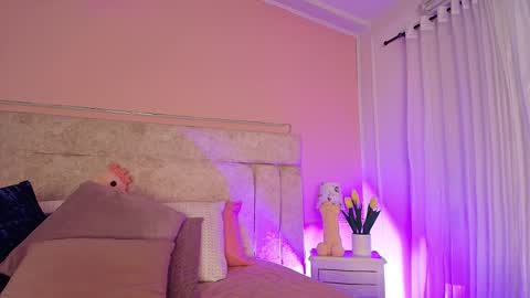 Snapshot of veronicamartin_ chatting on 03/12/25, 06:11 Vero online show from 03/12/25, 06:11