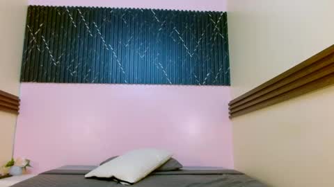 Snapshot of veronicarobles chatting on 06/03/26, 06:46 Veronica Robles online show from 06/03/26, 06:46