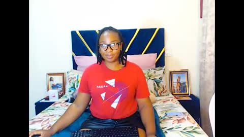 veronicarod1 online show from 03/04/26, 01:33