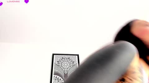 VeronicaTonu online show from 09/29/25, 07:19