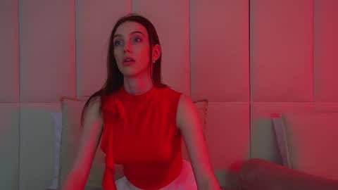 Snapshot of veronicavance chatting on 03/01/26, 08:11 Veronica online show from 03/01/26, 08:11