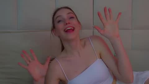 Snapshot of veronicavance chatting on 03/02/26, 05:19 Veronica online show from 03/02/26, 05:19