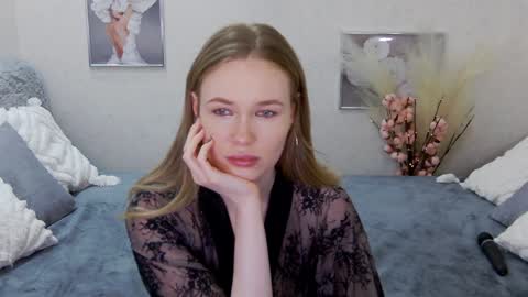 Veronika online show from 02/03/25, 11:36