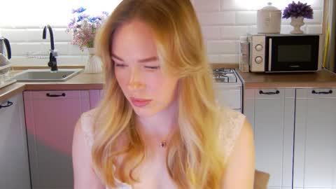 Veronika online show from 10/21/25, 02:51