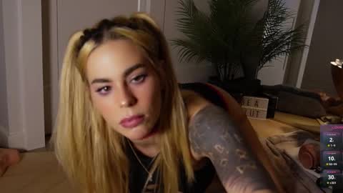 Snapshot of veronikavengeance chatting on 01/14/26, 02:17 VeronikaVengeance online show from 01/14/26, 02:17