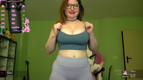 Snapshot of veronikavonk chatting on 03/11/26, 09:48 Veronika von Kleist online show from 03/11/26, 09:48