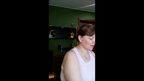 Snapshot of veronikawgold chatting on 04/11/26, 07:45 VeronikawGold online show from 04/11/26, 07:45