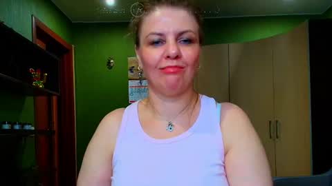 Snapshot of veronikawgold chatting on 06/14/26, 02:24 VeronikawGold online show from 06/14/26, 02:24