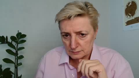 verony_ online show from 03/05/25, 10:33