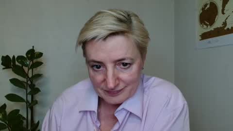 verony_ online show from 03/06/25, 08:16