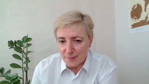 verony_ online show from 03/09/25, 12:20