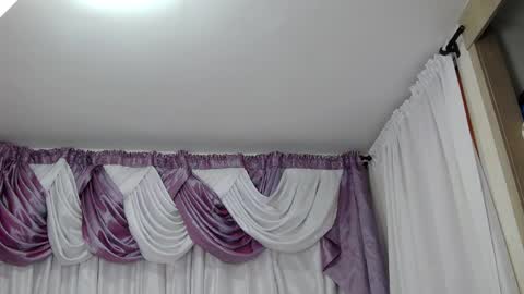 Snapshot of verosantana1 chatting on 04/19/26, 05:34 Vernica online show from 04/19/26, 05:34