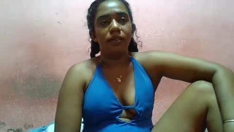 verronique1511 online show from 02/05/25, 09:07