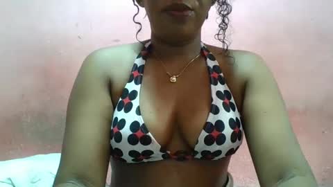 verronique1511 online show from 02/08/25, 05:40