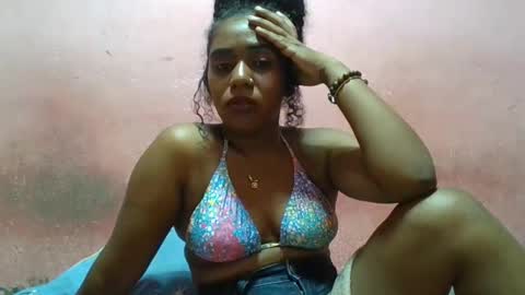 verronique1511 online show from 02/08/25, 06:33