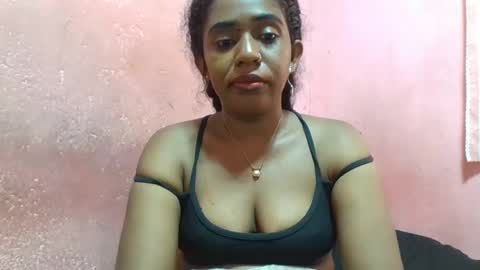 verronique1511 online show from 02/21/25, 11:01