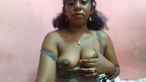 verronique1511 online show from 03/12/25, 09:34