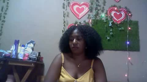 verronique1511 online show from 11/25/25, 06:52