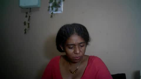 Snapshot of verronique1511 chatting on 05/07/26, 05:13 verronique1511 online show from 05/07/26, 05:13