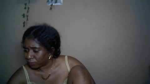Snapshot of verronique1511 chatting on 05/08/26, 04:23 verronique1511 online show from 05/08/26, 04:23
