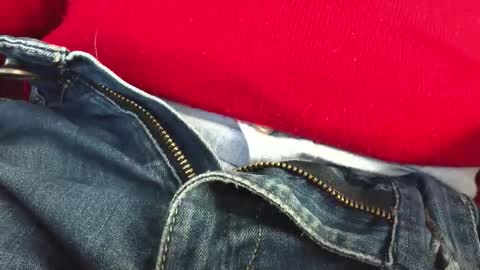 Erik online show from 10/29/25, 08:16