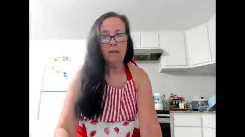 Snapshot of verysassypeachgoddess chatting on 04/27/26, 02:37 verysassypeachgoddess online show from 04/27/26, 02:37
