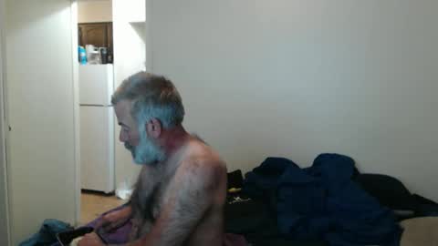 Snapshot of veryveryhairmanindenver chatting on 10/25/25, 12:07 hairy man online show from 10/25/25, 12:07