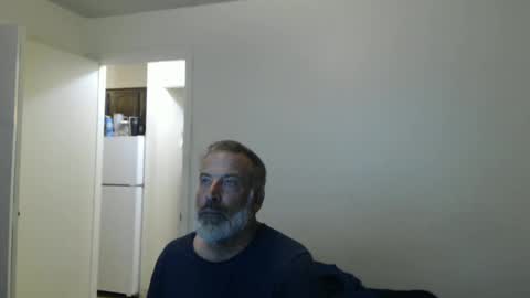 Snapshot of veryveryhairmanindenver chatting on 11/01/25, 12:01 hairy man online show from 11/01/25, 12:01