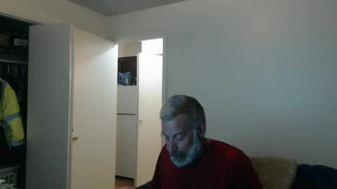 Snapshot of veryveryhairmanindenver chatting on 01/06/26, 12:58 hairy man online show from 01/06/26, 12:58