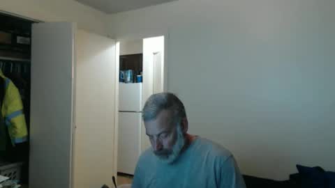 Snapshot of veryveryhairmanindenver chatting on 01/08/26, 01:19 hairy man online show from 01/08/26, 01:19