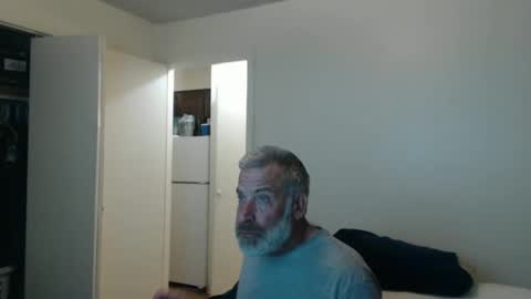 Snapshot of veryveryhairmanindenver chatting on 02/07/26, 01:09 hairy man online show from 02/07/26, 01:09