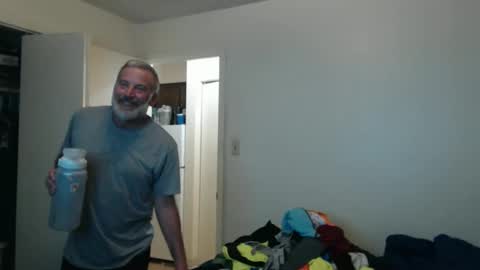 Snapshot of veryveryhairmanindenver chatting on 02/08/26, 01:09 hairy man online show from 02/08/26, 01:09
